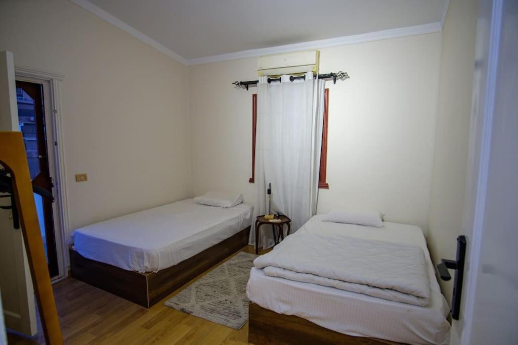 M-town Rooftop 3br لك بالكامل وحدك وروف رائع بالدقي وسط * Caïro
